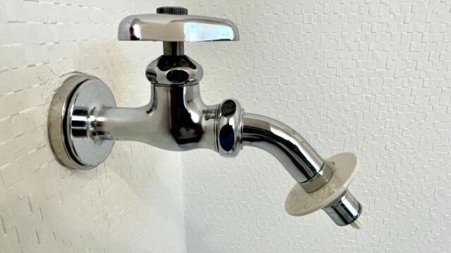 水道蛇口の種類と交換方法｜たくさんある水栓金具
